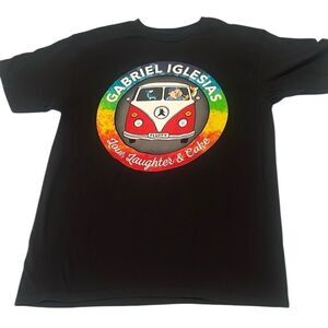 NWOT Gabriel Iglesias Fluffy womens szM short sleeve “Love, laughter & cake” tee
